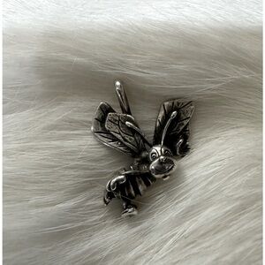 Sterling silver bee pendant